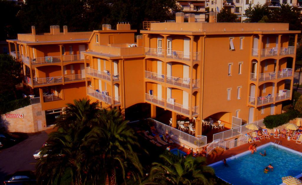Residence Orchidea Pietra Ligure Extérieur photo